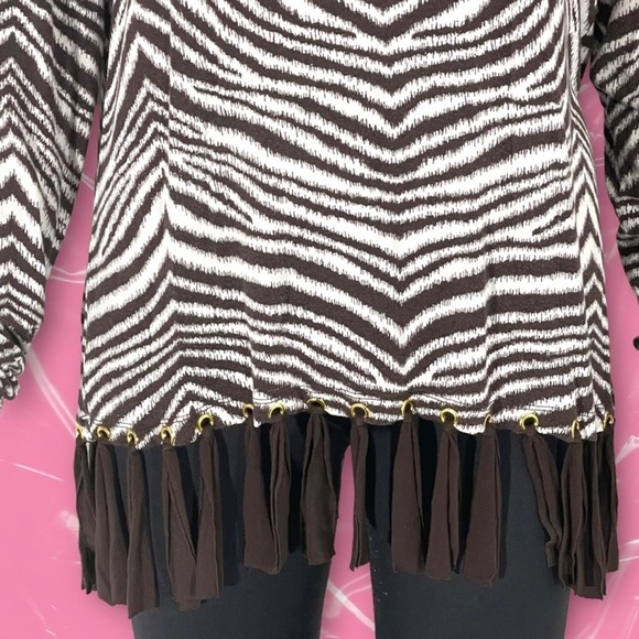 Michael Kors Zebra Print Top With Fringe Bottom - Size L - Picture 4 of 7